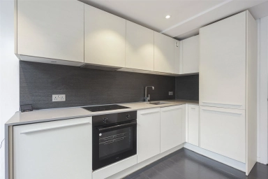 Drummond Way, Highbury & Islington - N1 view 3