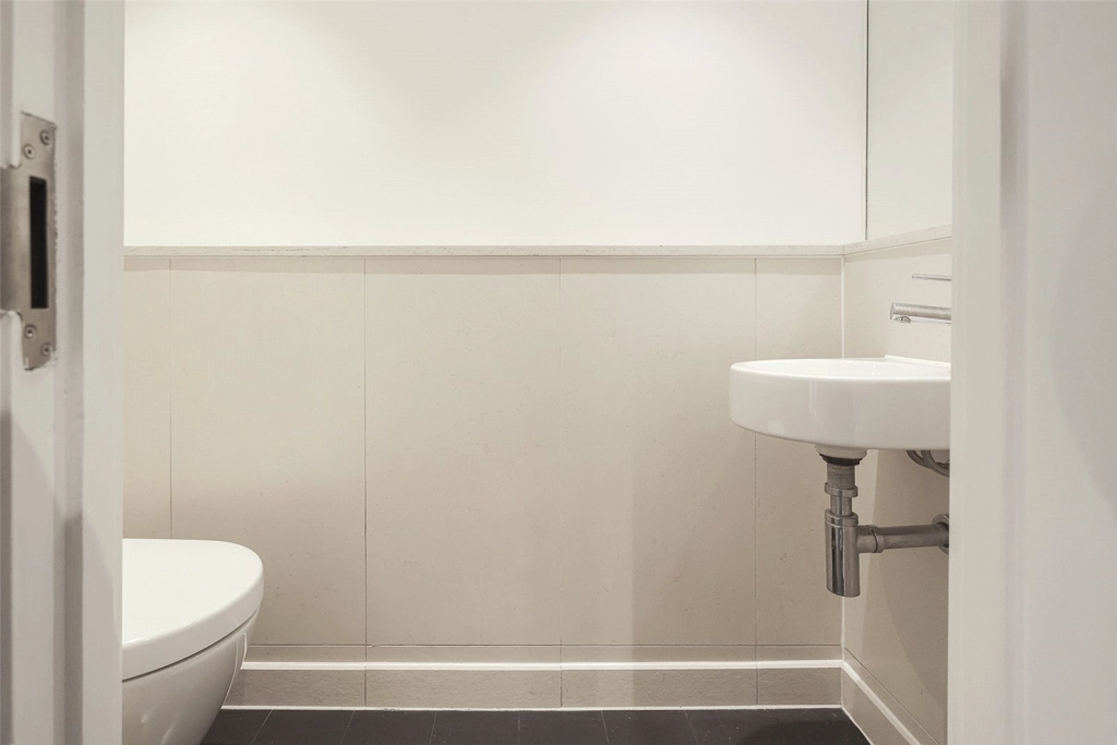 1 bedroom apartments/flats for sale in Drummond Way, Highbury & Islington - N1 view 17