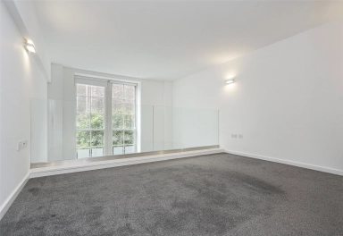 Drummond Way, Highbury & Islington - N1 view 11