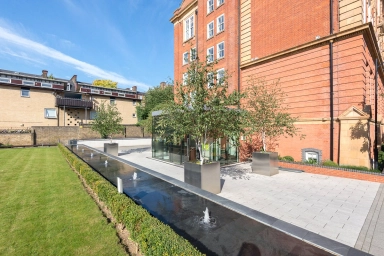 Drummond Way, Highbury & Islington - N1 view 6