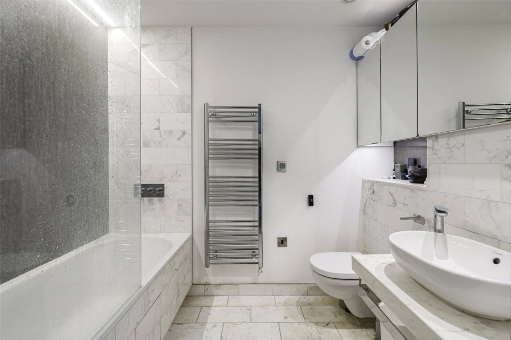 1 bedroom apartments/flats for sale in Biscayne Avenue, Canary Wharf - E14 view 18