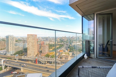 Biscayne Avenue, Canary Wharf - E14 view 14