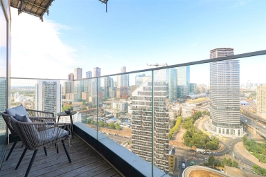 Biscayne Avenue, Canary Wharf - E14 view 5