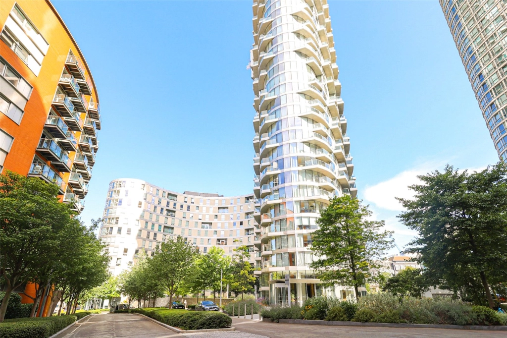 1 bedroom apartments/flats for sale in Biscayne Avenue, Canary Wharf - E14 view 22