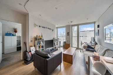 Upper Ground, Southwark - SE1 view 11