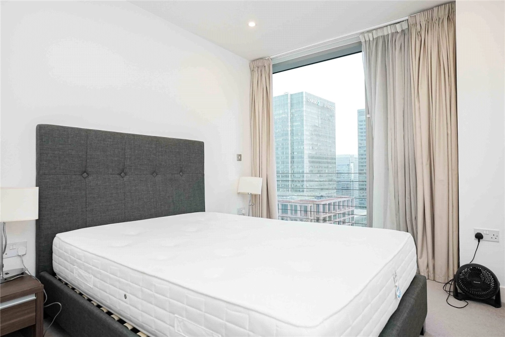 2 bedrooms apartments/flats for sale in Marsh Wall, London - E14 view 11