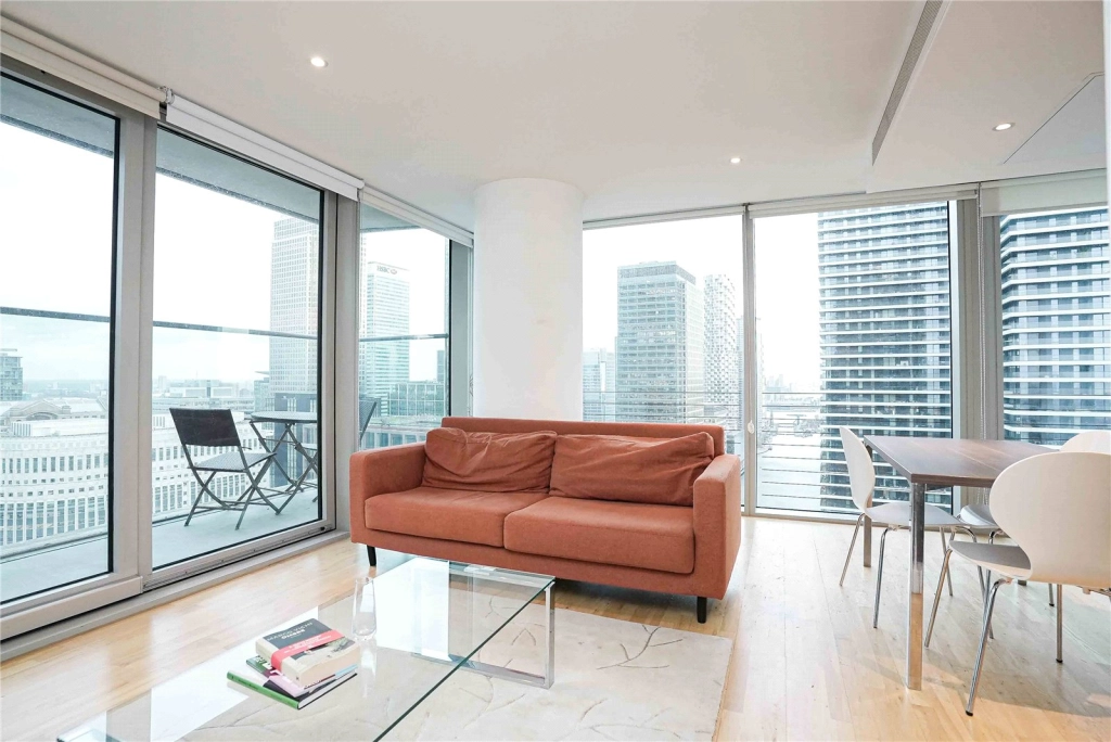 2 bedrooms apartments/flats for sale in Marsh Wall, London - E14 view 2