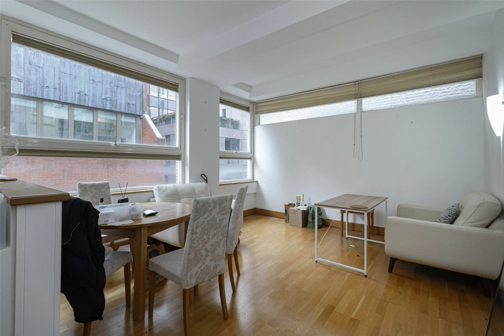 1 bedroom apartments/flats for sale in Greystoke Place, Holborn - EC4A view 3