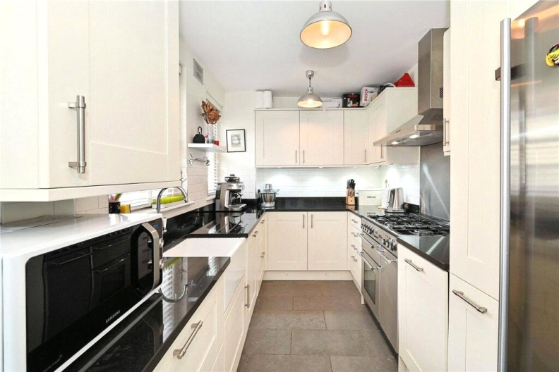 2 bedrooms houses for sale in Manchester Grove, London - E14 view 2