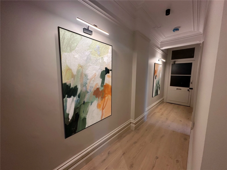 2 bedrooms apartments/flats for sale in Southampton Row, London - WC1B view 3