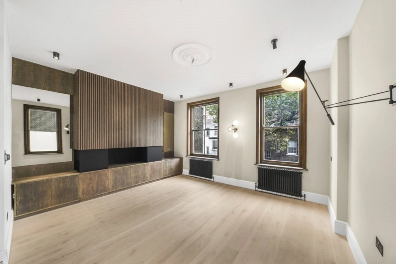 2 bedrooms apartments/flats for sale in Southampton Row, London - WC1B view 12