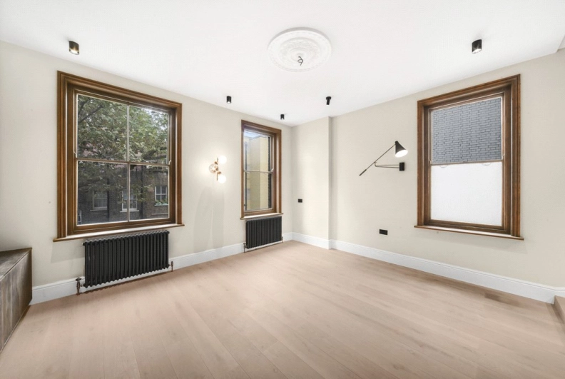 2 bedrooms apartments/flats for sale in Southampton Row, London - WC1B view 13