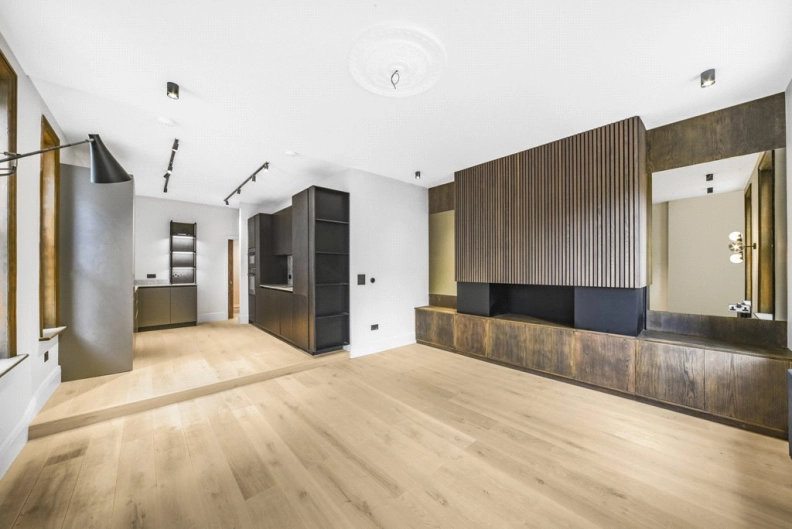 2 bedrooms apartments/flats for sale in Southampton Row, London - WC1B view 15