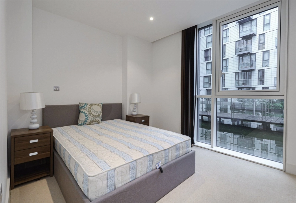 2 bedrooms apartments/flats for sale in Hooper Street, Whitechapel - E1 view 7