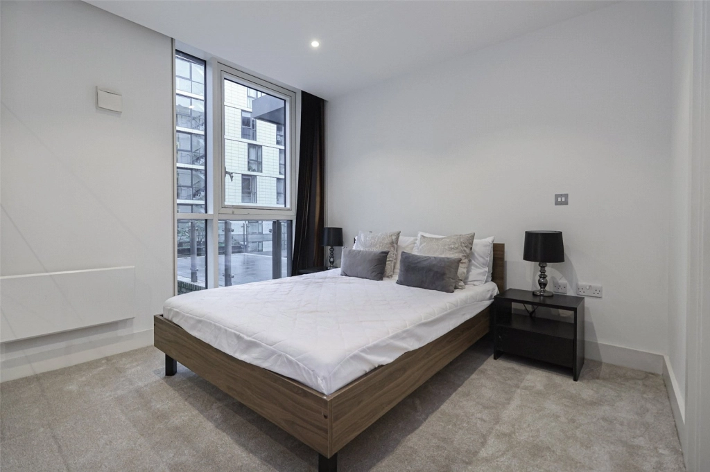 2 bedrooms apartments/flats for sale in Hooper Street, Whitechapel - E1 view 6