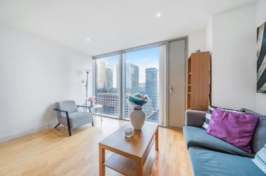 Marsh Wall, Canary Wharf - E14 view 9