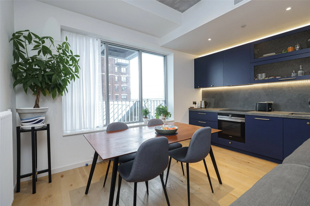 1 bedroom apartments/flats for sale in Goodluck Hope Walk, East India - E14 view 9