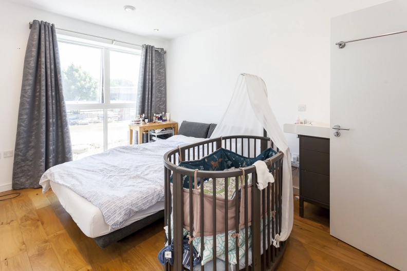 3 bedrooms apartments/flats to sale in Prospect Row, Stratford-image 9