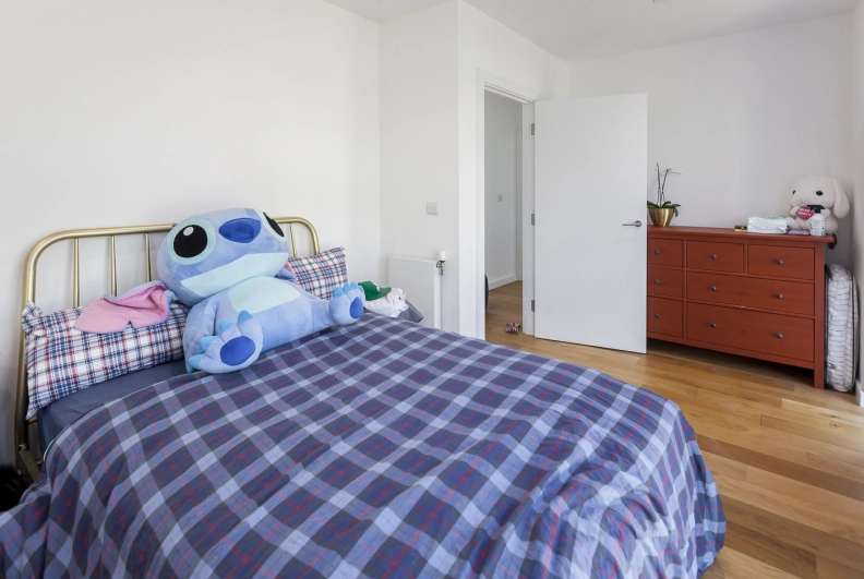 3 bedrooms apartments/flats to sale in Prospect Row, Stratford-image 13