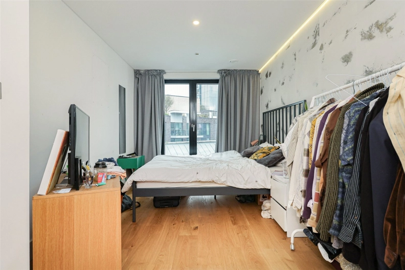 3 bedrooms apartments/flats to sale in Commercial Road, Whitechapel-image 15