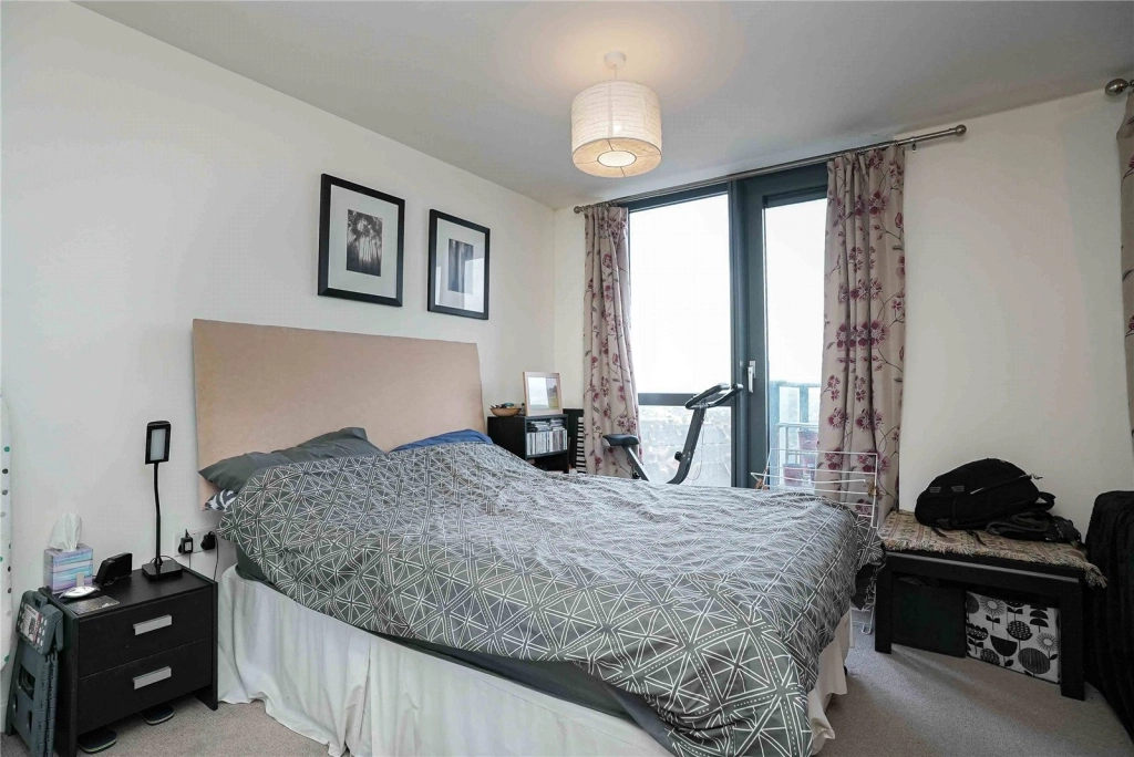 Studio apartments/flats for sale in Homerton Road, Homerton - E9 view 6