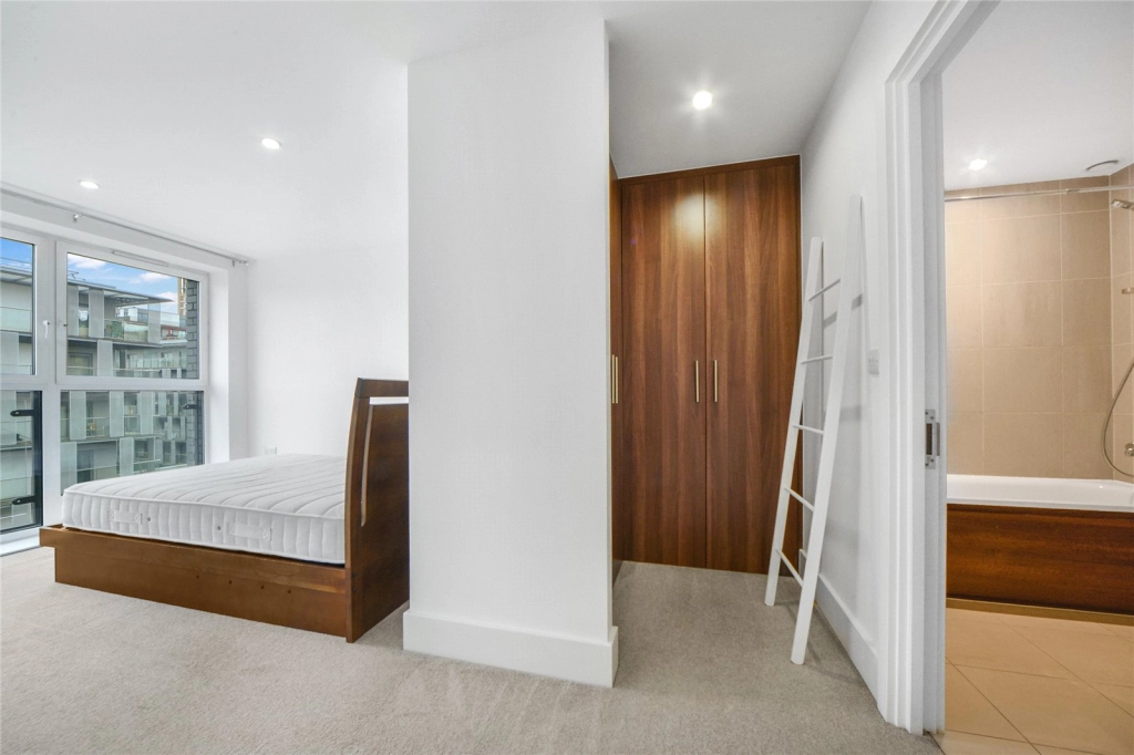 2 bedrooms apartments/flats for sale in Major Draper Street, Woolwich - SE18 view 19