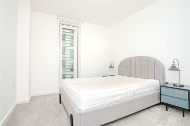 Cendal Crescent, Whitechapel E1 image 17