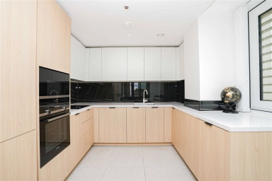Cendal Crescent, Whitechapel E1 image 13