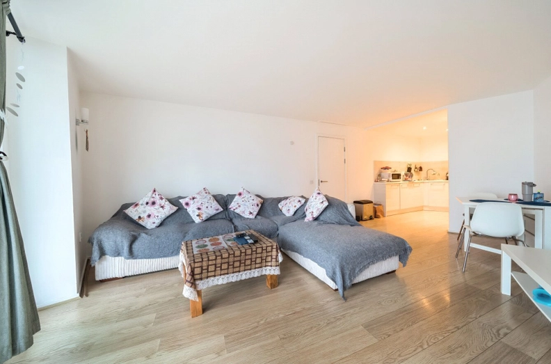 2 bedrooms apartments/flats for sale in Prestons Road, Blackwall - E14 view 10