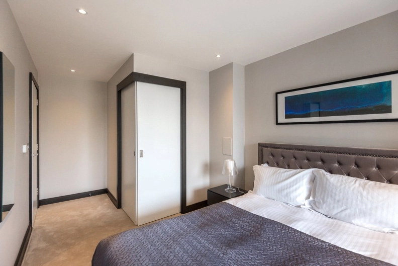 1 bedroom apartments/flats for sale in Lancaster Street, London - SE1 view 8