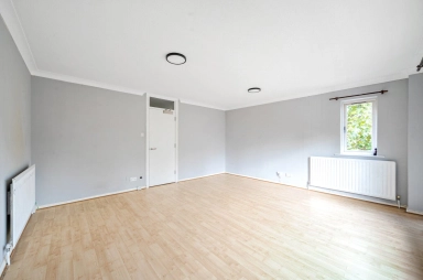 Waveney Close, Wapping - E1W view 10