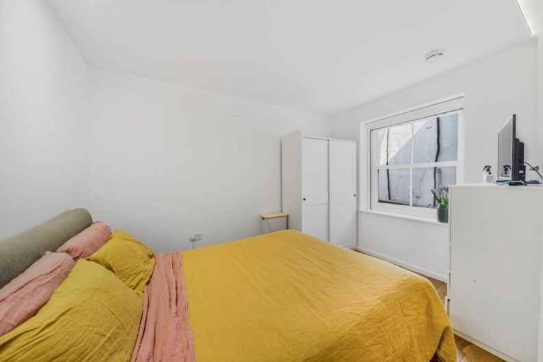 1 bedroom apartments/flats to sale in Hackney Road, Hoxton-image 8