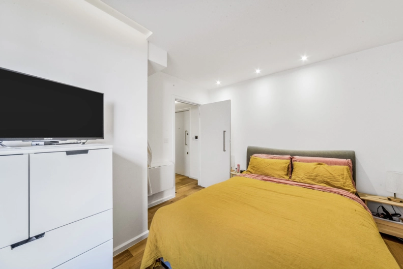 1 bedroom apartments/flats to sale in Hackney Road, Hoxton-image 5