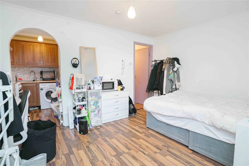 Studio apartments/flats for sale in Coopers Close, Stepney Green - E1 view 2