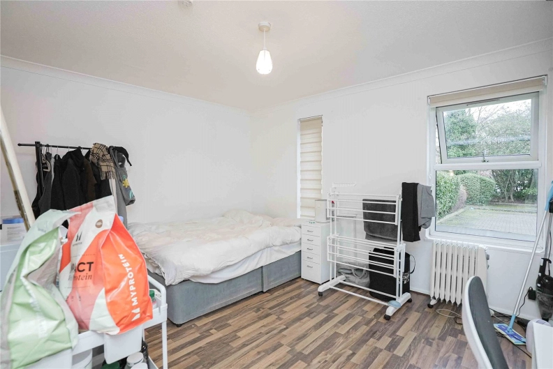 Studio apartments/flats for sale in Coopers Close, Stepney Green - E1 view 4