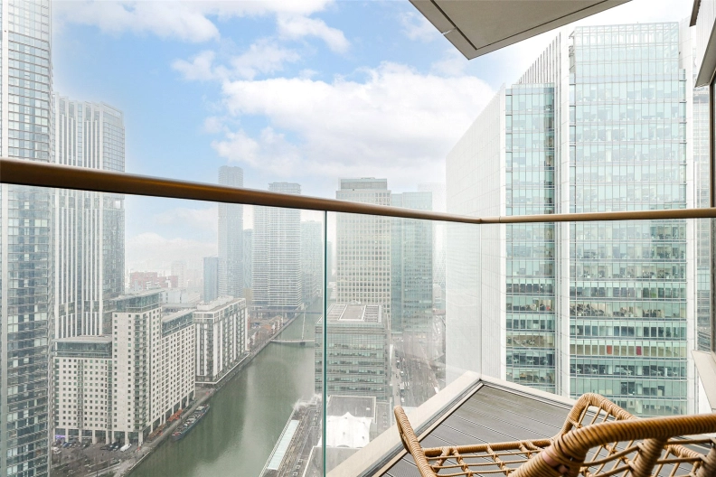 2 bedrooms apartments/flats for sale in Park Drive, Canary Wharf - E14 view 2