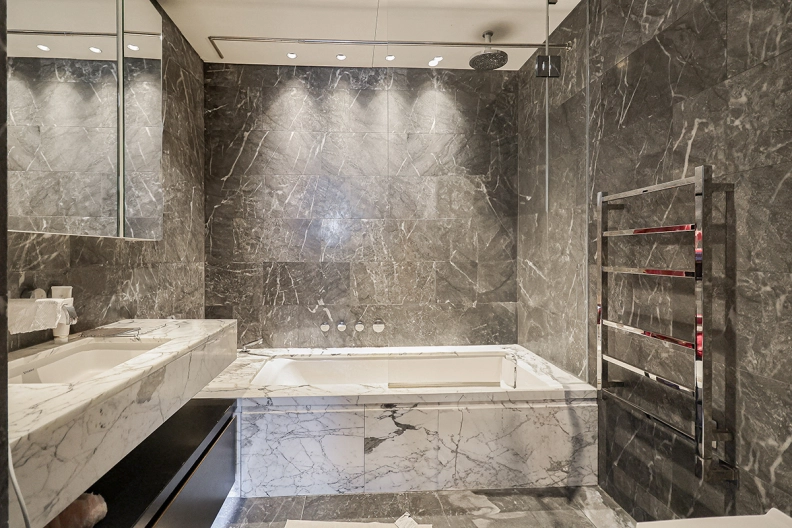 1 bedroom apartments/flats to sale in Shoreditch High Street, Shoreditch-image 8