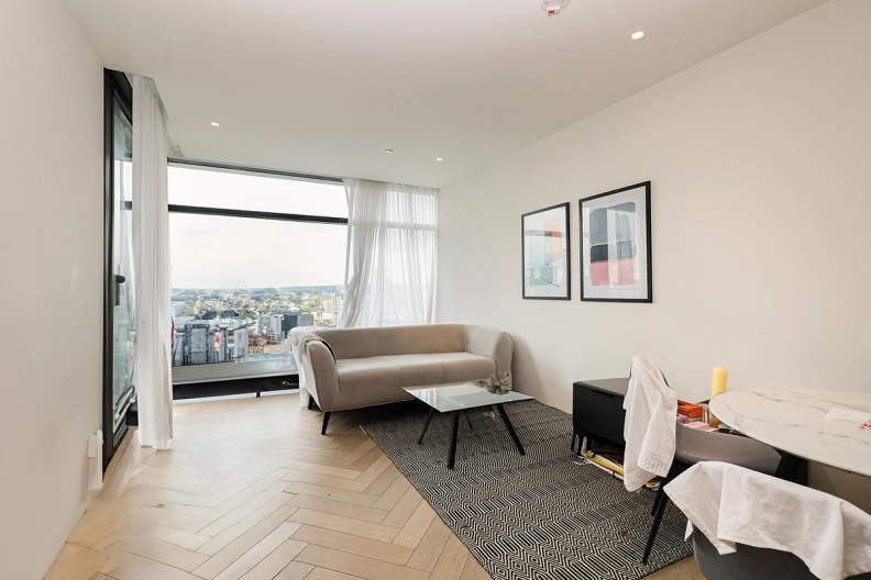 1 bedroom apartments/flats to sale in Shoreditch High Street, Shoreditch-image 5
