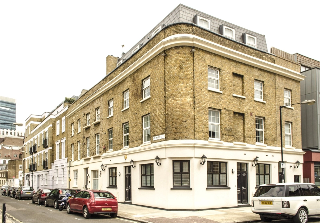 1 bedroom apartments/flats for sale in Scarborough Street, London - E1 view 5