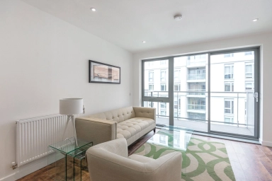 Upper North Street, Poplar - E14 view 2
