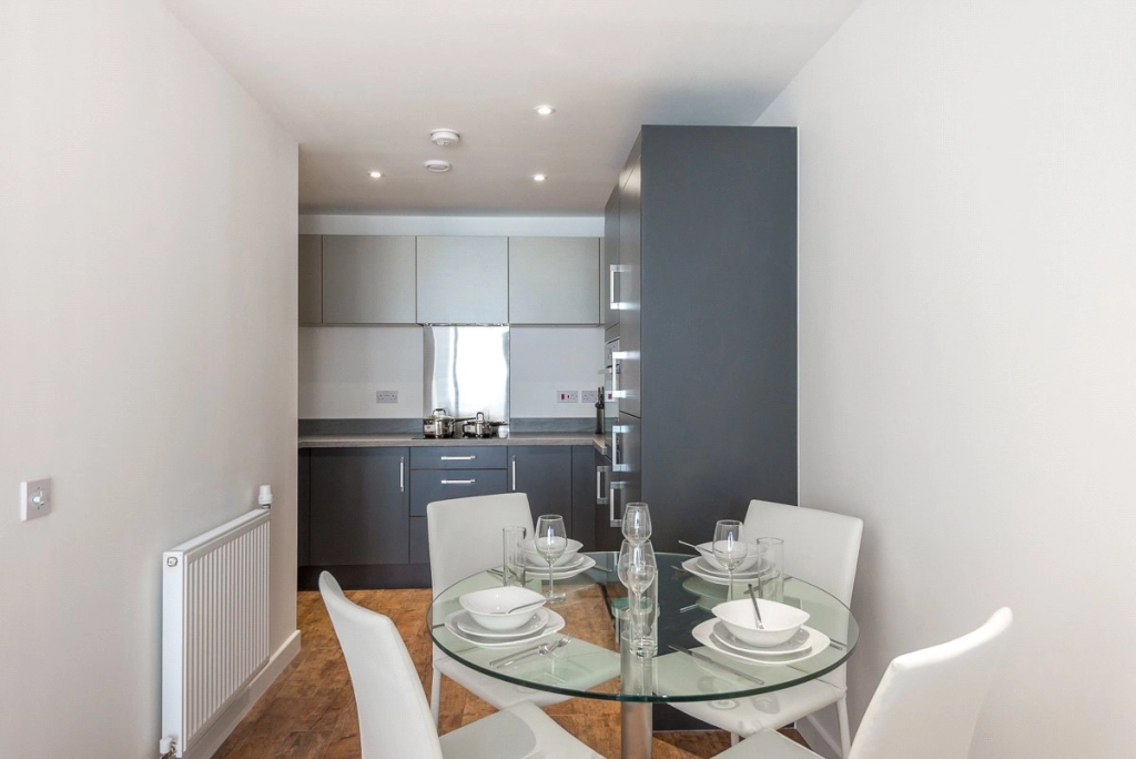 1 bedroom apartments/flats for sale in Upper North Street, Poplar - E14 view 3