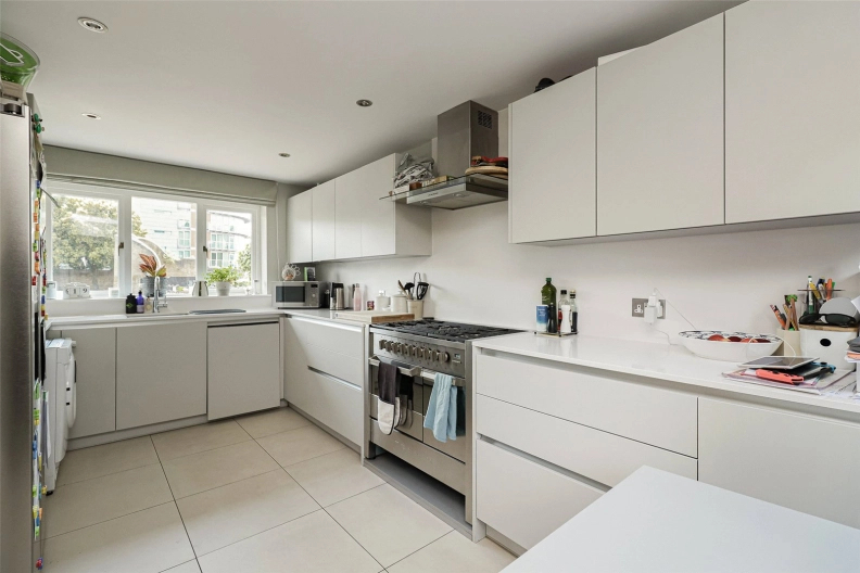 4 bedrooms houses to sale in Thomas More Street, Wapping-image 6