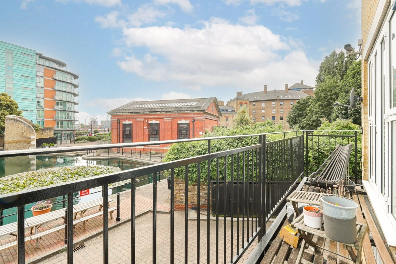 4 bedrooms houses to sale in Thomas More Street, Wapping-image 27