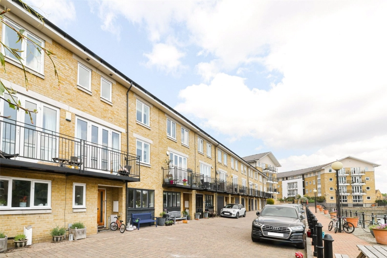 4 bedrooms houses to sale in Thomas More Street, Wapping-image 29