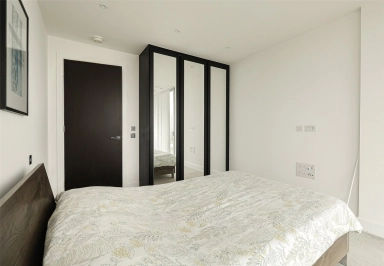 Stable Walk, Aldgate East E1 image 13