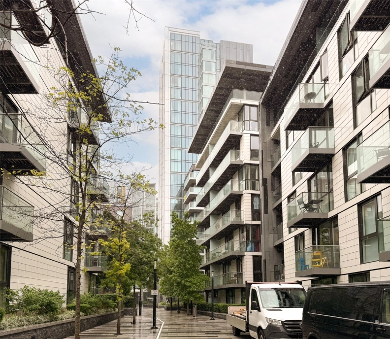 1 bedroom apartments/flats to sale in Stable Walk, Aldgate East-image 1