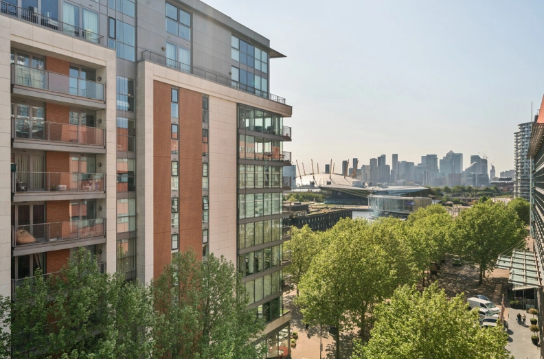 2 bedrooms apartments/flats to sale in Western Gateway, Plaistow-image 8
