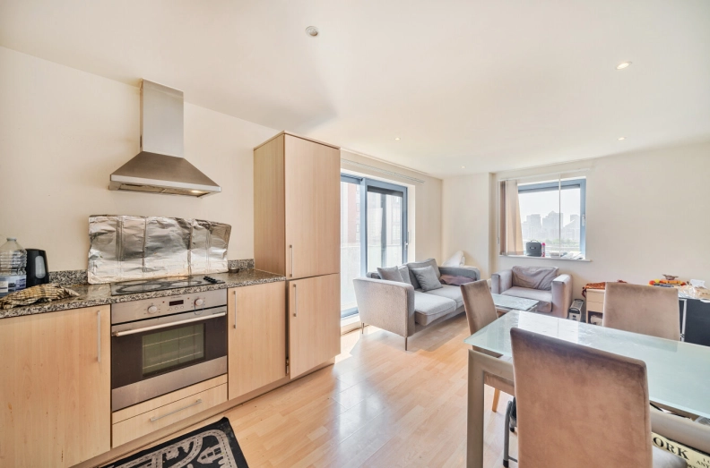 2 bedrooms apartments/flats to sale in Western Gateway, Plaistow-image 10