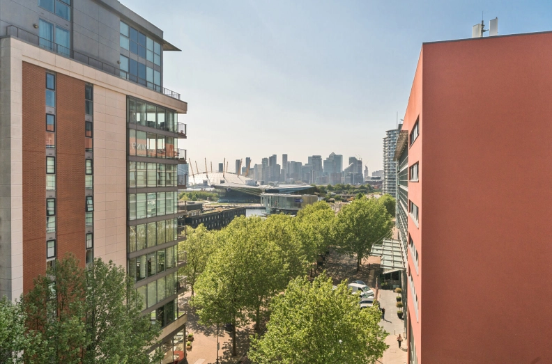 2 bedrooms apartments/flats to sale in Western Gateway, Plaistow-image 16
