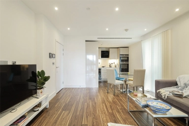 New Drum Street, Aldgate East E1 image 11